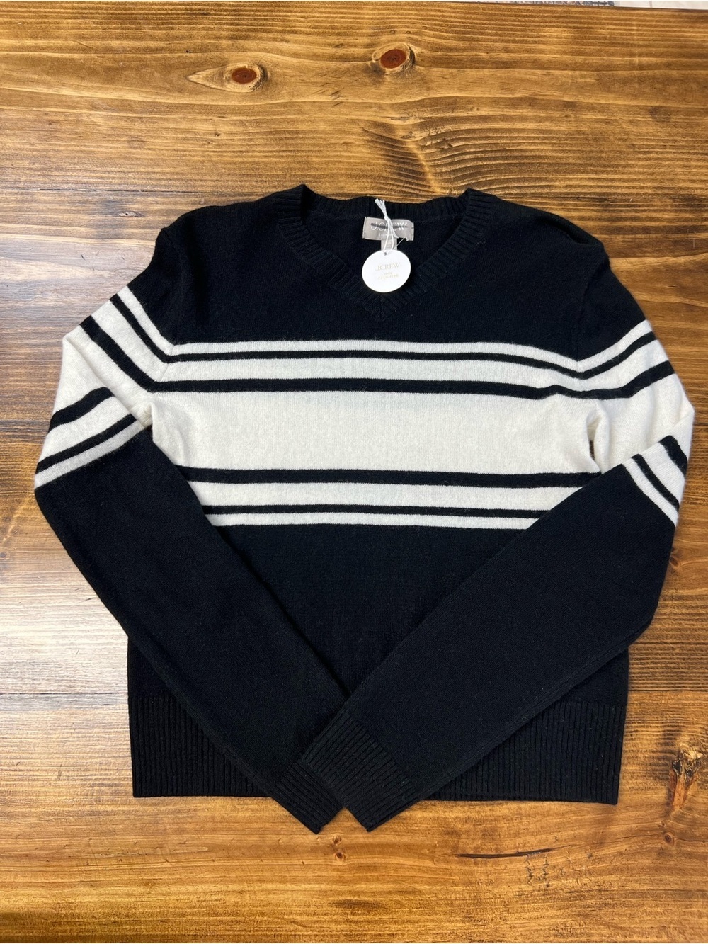 J. Crew Cashmere high V-neck sweater in stripe Black and White Size XS - Picture 5 of 10